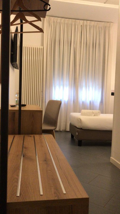 Hotel Doria - Business & Bike Ostiglia Ngoại thất bức ảnh