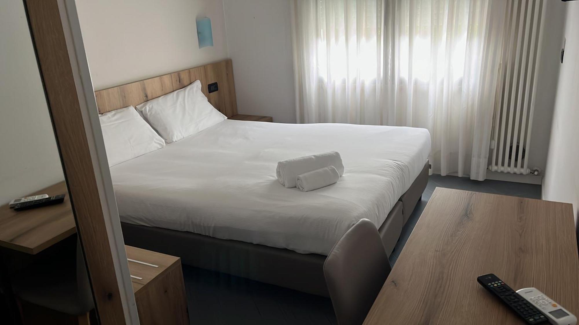 Hotel Doria - Business & Bike Ostiglia Ngoại thất bức ảnh