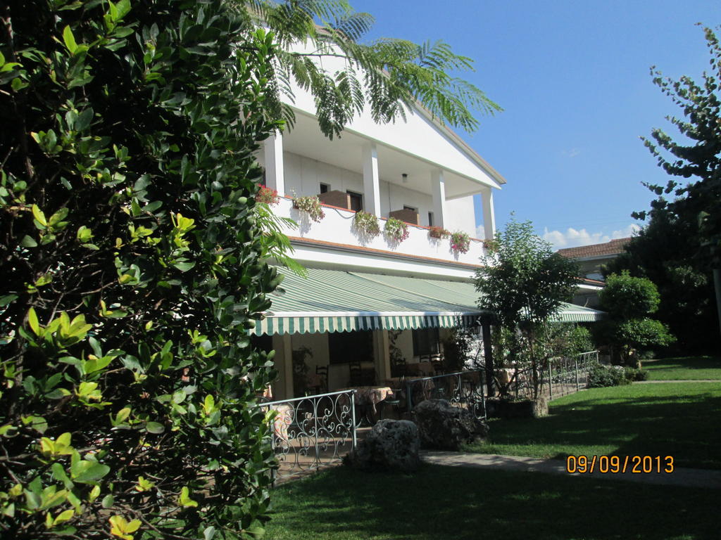 Hotel Doria - Business & Bike Ostiglia Ngoại thất bức ảnh